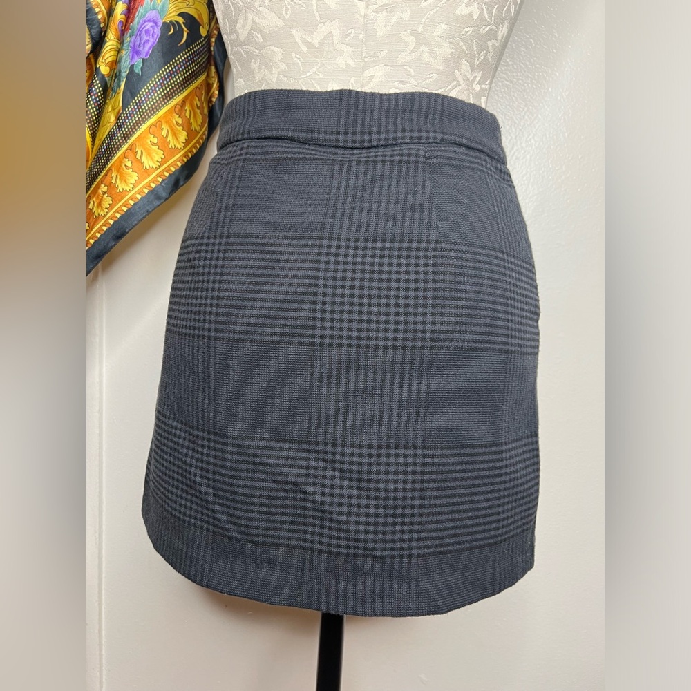 Mini Skort - Picture 2 of 4